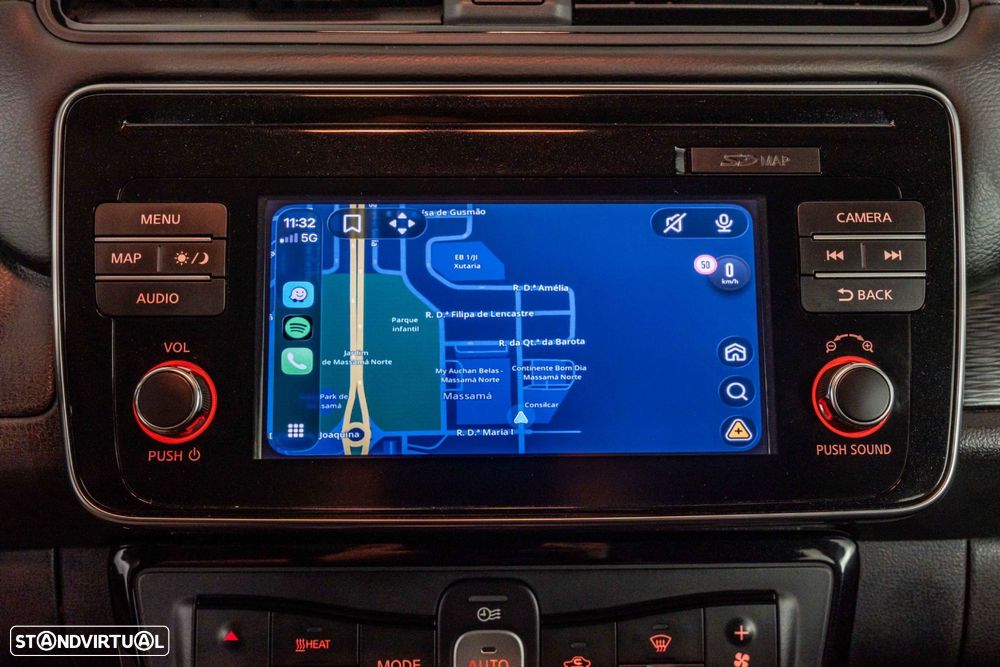 Nissan Leaf N-Connecta - 25