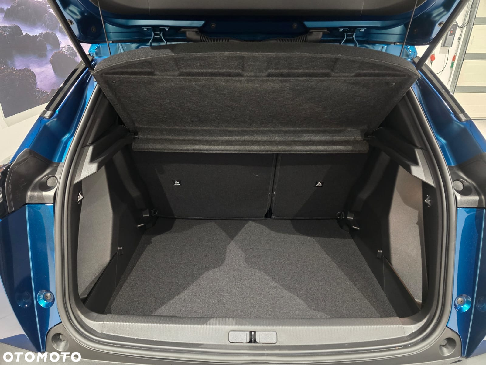 Peugeot 2008 PureTech mHEV Allure e-DCS6 - 18