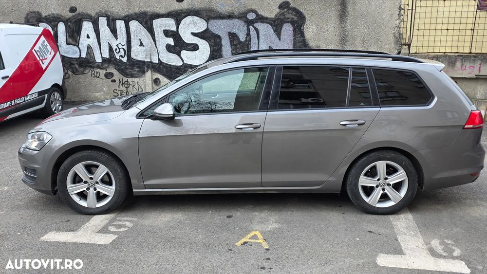 Volkswagen Golf 1.6 TDI BlueMotion Technology DSG Comfortline - 10