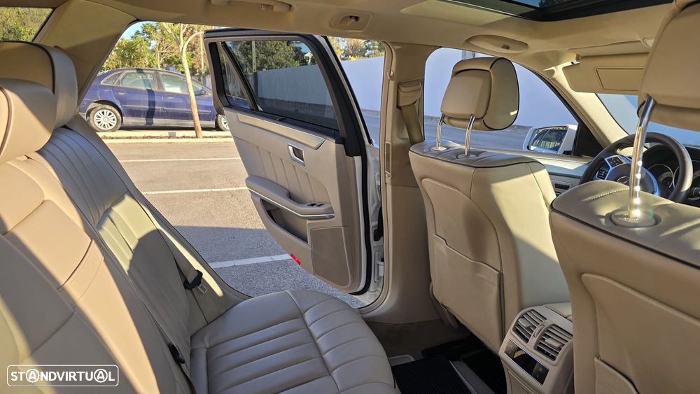Mercedes-Benz E 300 Bluetec Hybrid Avantgarde - 19