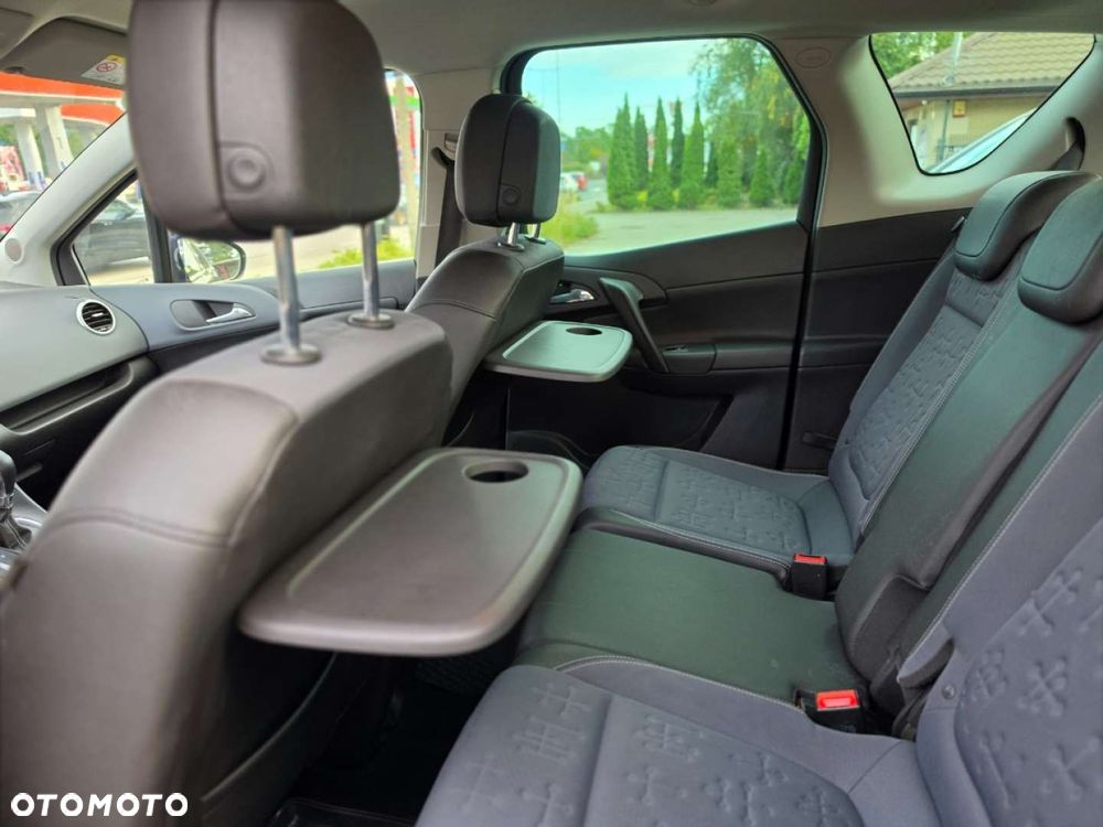 Opel Meriva - 29