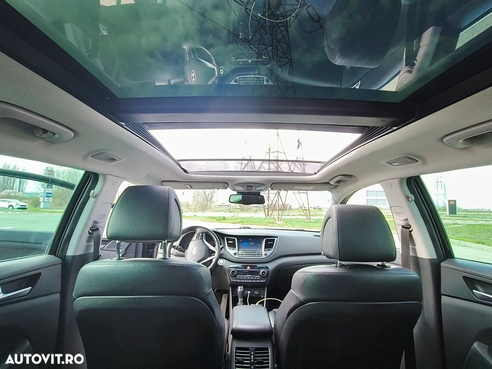 Hyundai Tucson 2.0 CRDI 4WD 6AT Luxury Pack+ - 26