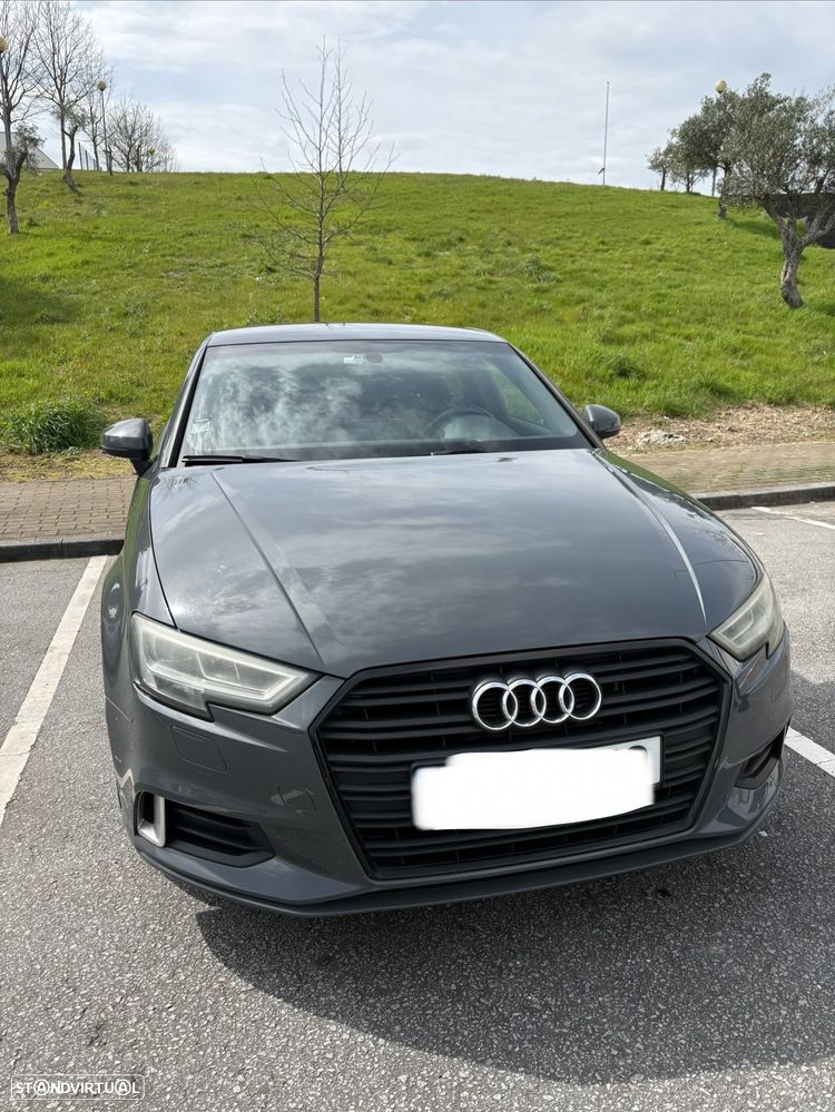 Audi A3 Limousine 1.0 TFSI Design - 4