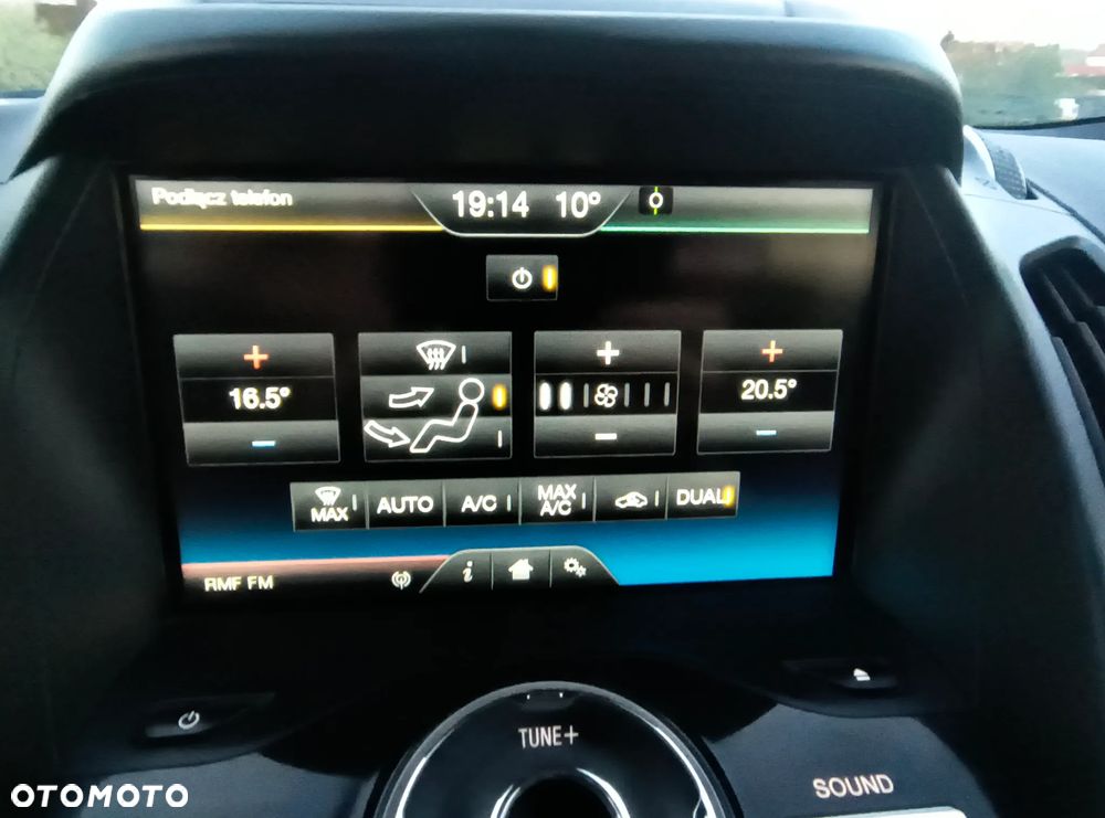 Ford Kuga 2.0 TDCi 4x2 Titanium - 19