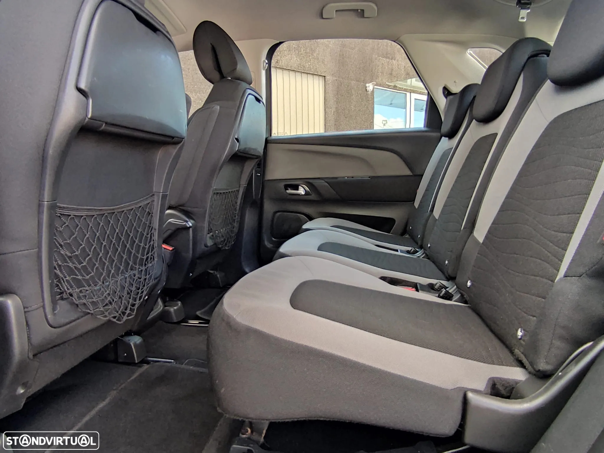 Citroën C4 Picasso 1.6 e-HDi Exclusive - 25