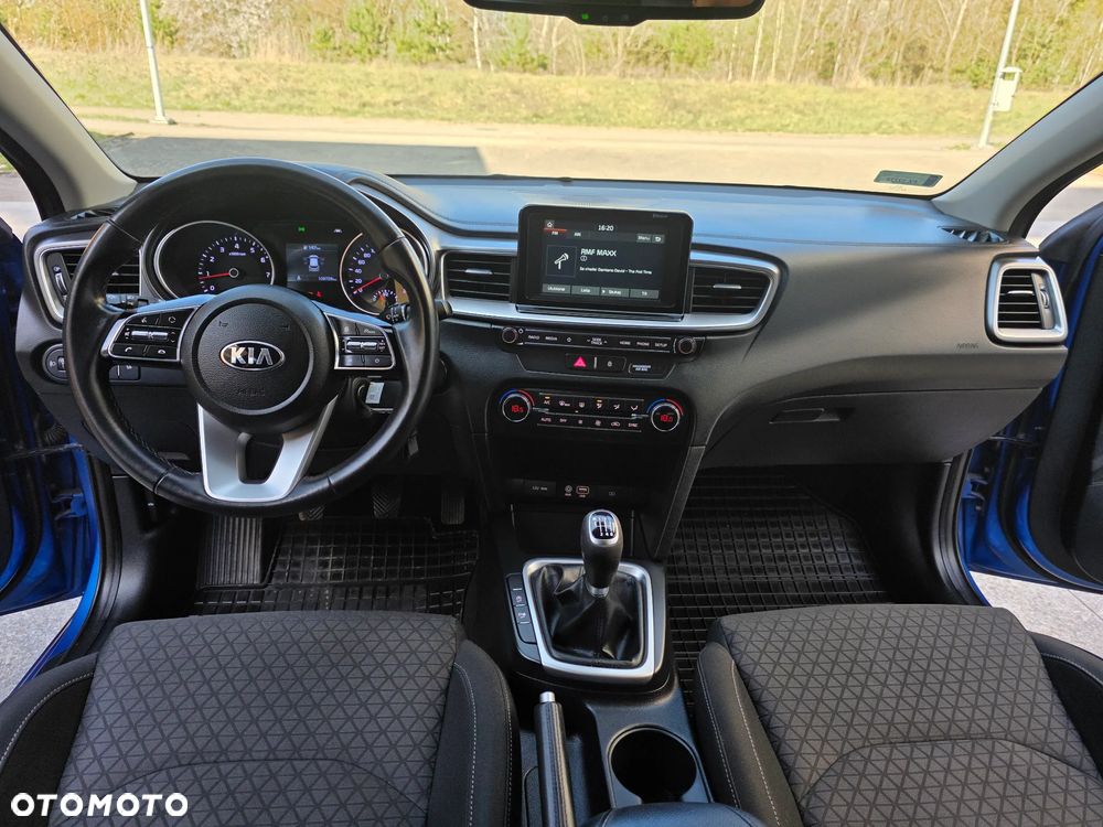 Kia Ceed 1.4 T-GDI L - 19