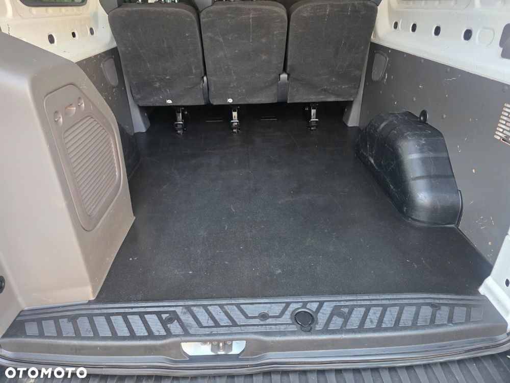Ford Transit - 36