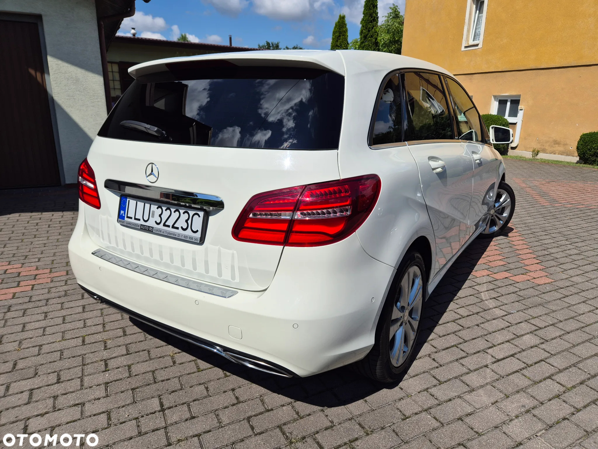 Mercedes-Benz Klasa B 180 7G-DCT - 7