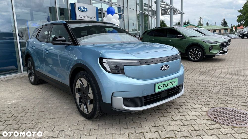 Ford Explorer - 2