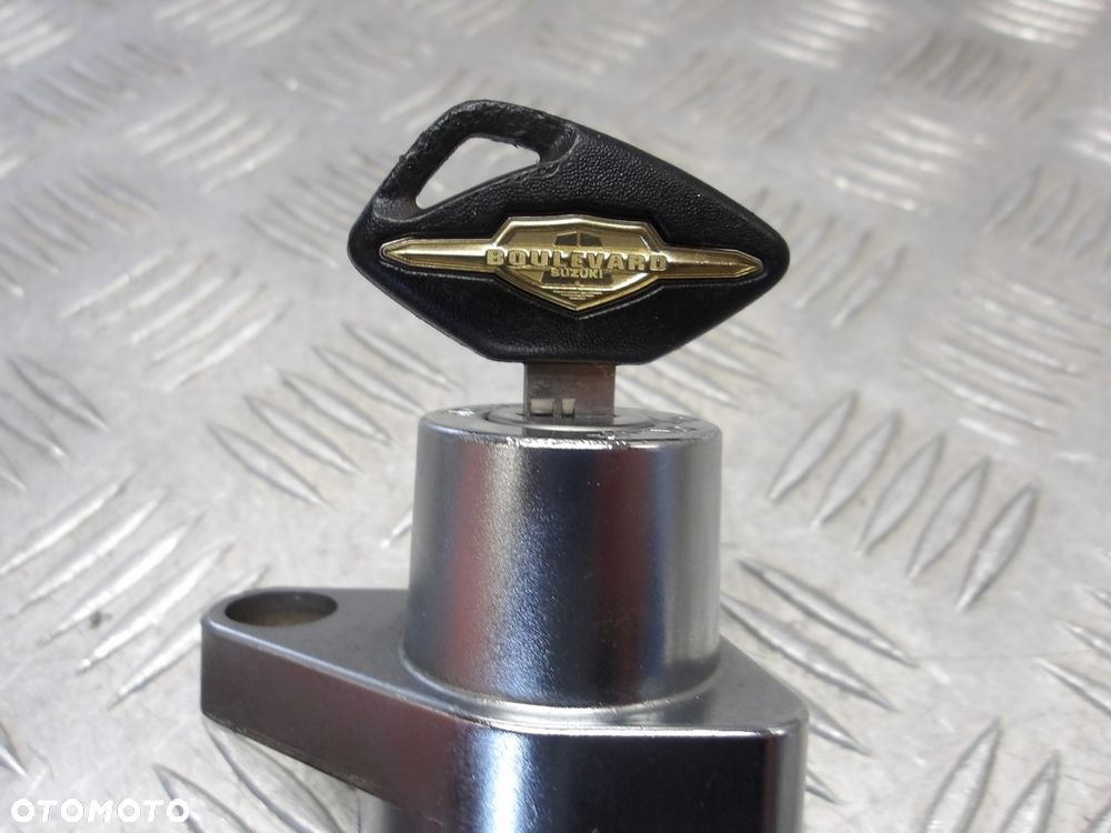 Stacyjka korek paliwa zamki SUZUKI VLR 1800 C109R BOULEVARD/INTRUDER 08-13r   PN. 37110-22H30 - 3