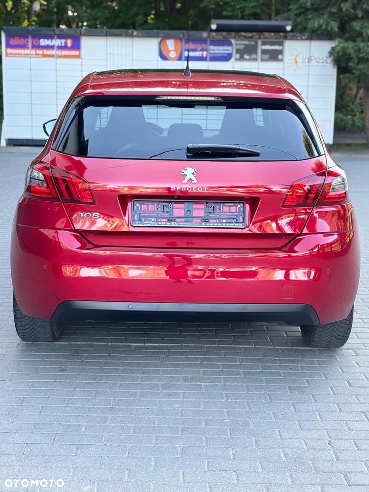 Peugeot 308 1.2 PureTech GPF Allure S&S - 5