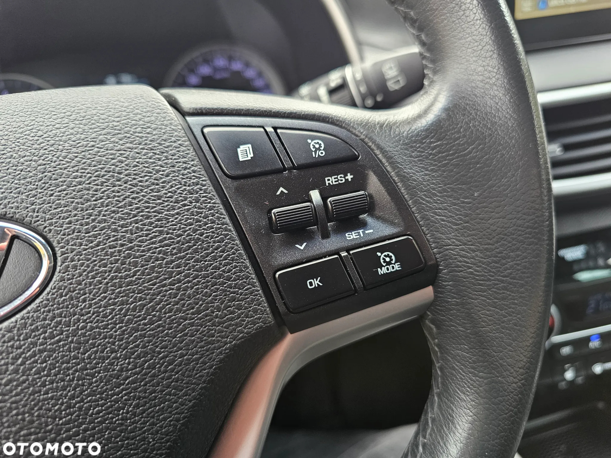 Hyundai Tucson 1.6 GDI BlueDrive GO 2WD - 35