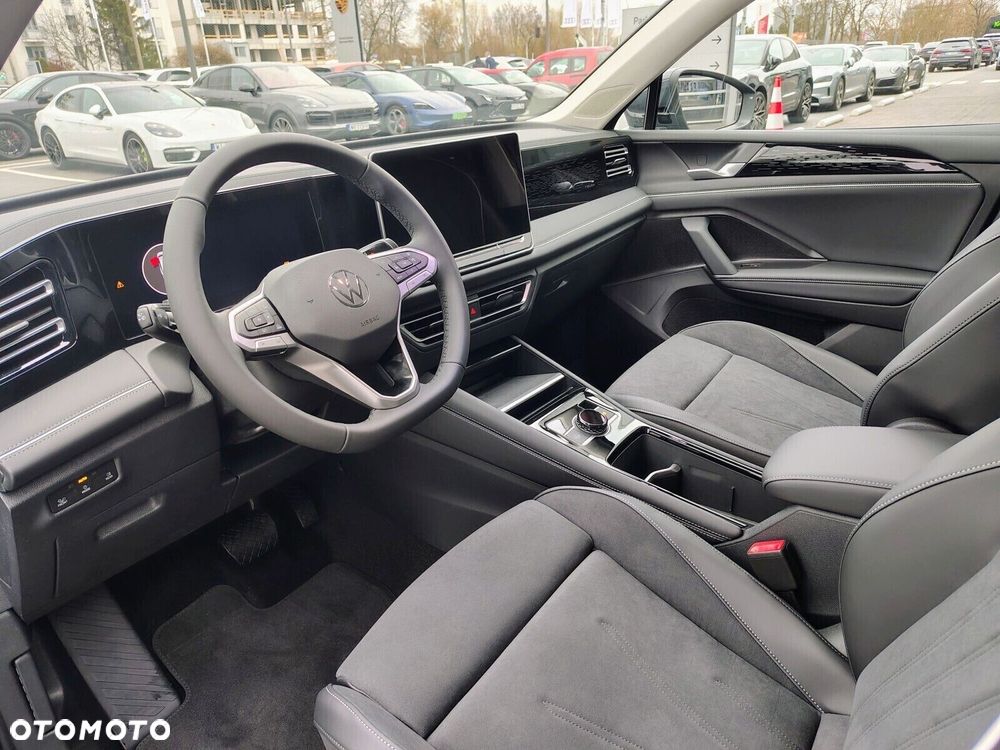 Volkswagen Tiguan 1.5 eTSI Elegance DSG - 11