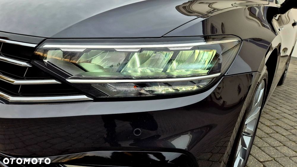 Volkswagen Passat 2.0 TDI (BlueMotion Technology) Highline - 10