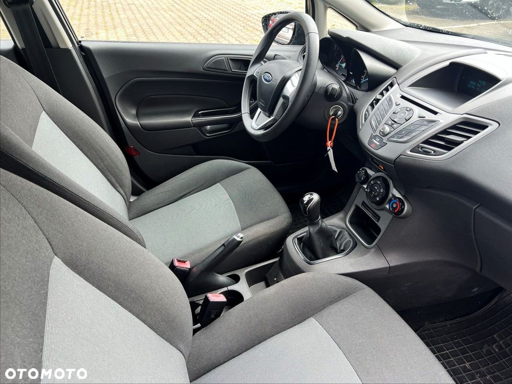 Ford Fiesta 1.25 Trend EU6 - 24
