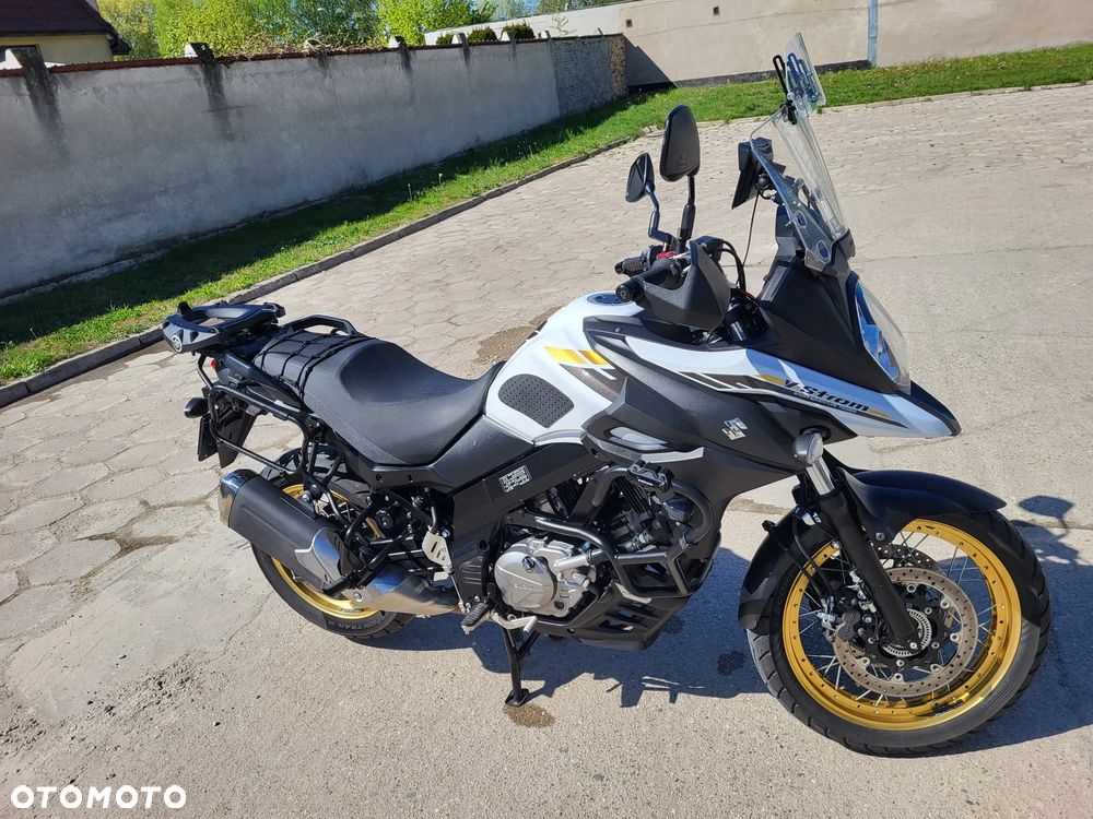 Suzuki V-STROM - 14