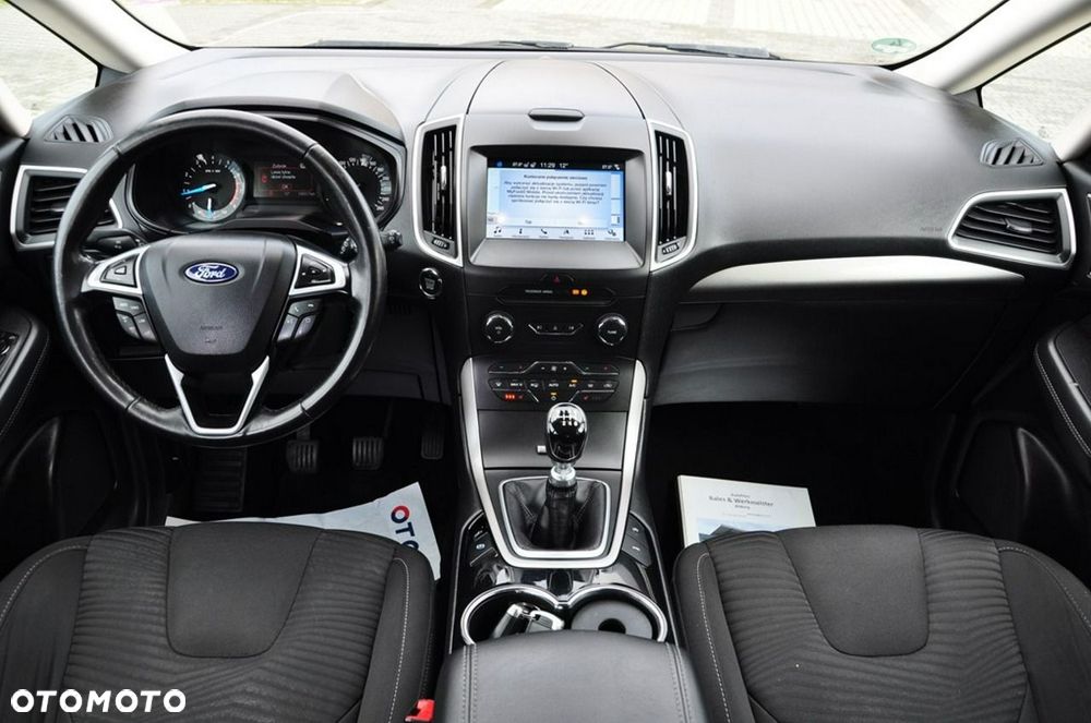 Ford S-Max - 31