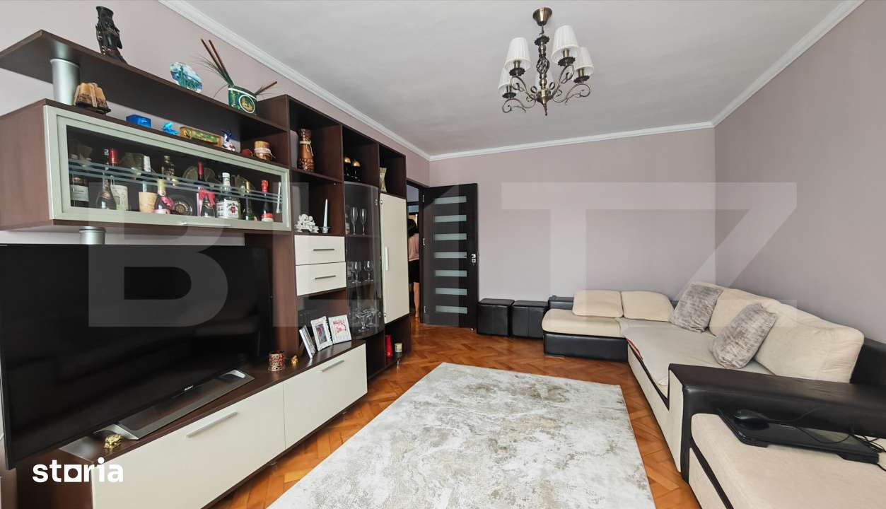 Apartament 3 camere + 2bai, renovat, mobilat si utilat modern, zona Ra — fotografia 1