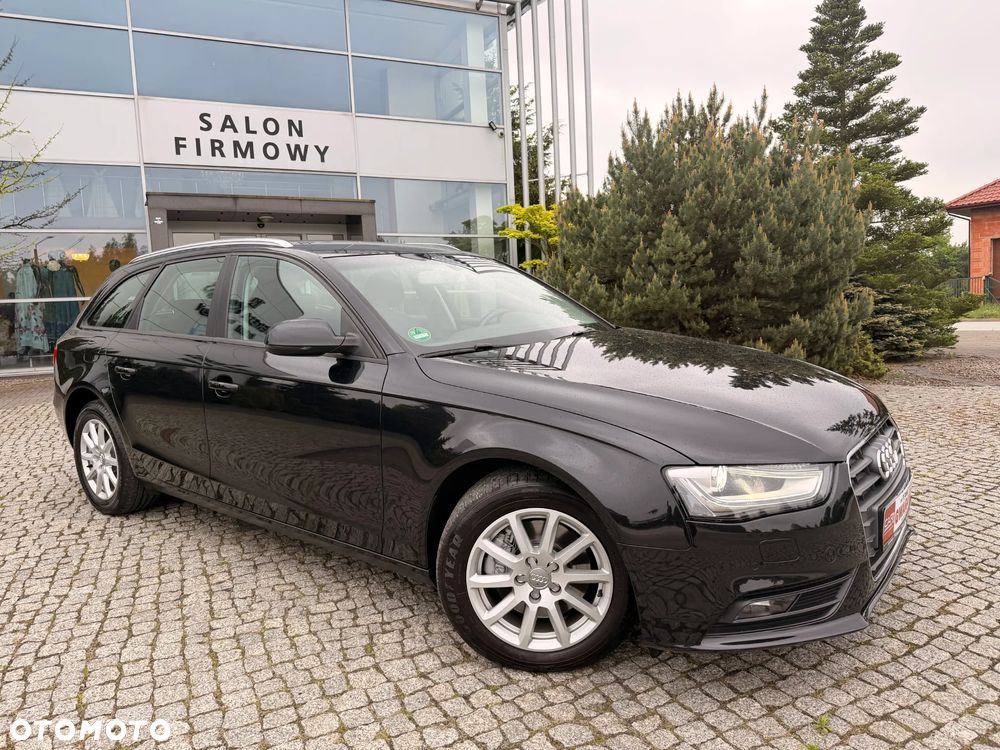Audi A4 Avant 2.0 TDI DPF clean diesel multitronic S line Sportpaket - 26