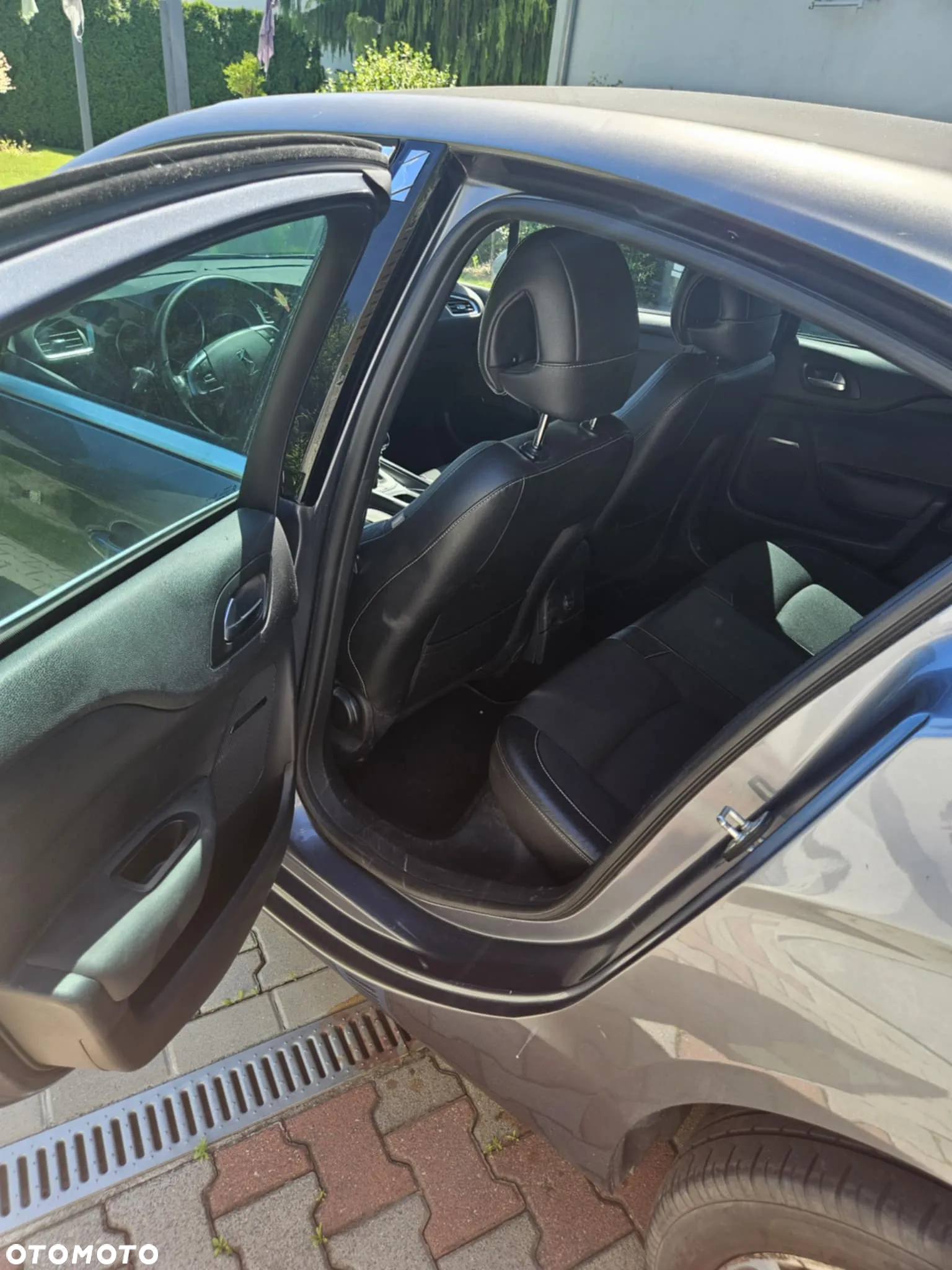 Citroën DS4 1.6 HDi SoChic - 11