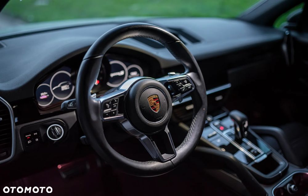Porsche Cayenne S - 21
