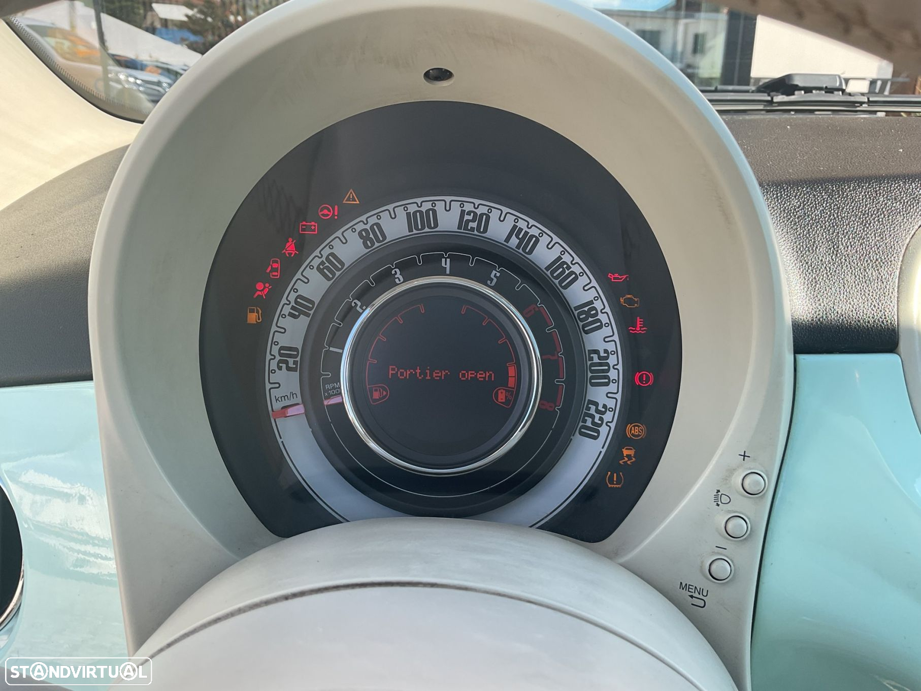 Fiat 500 1.0 Hybrid Lounge - 23