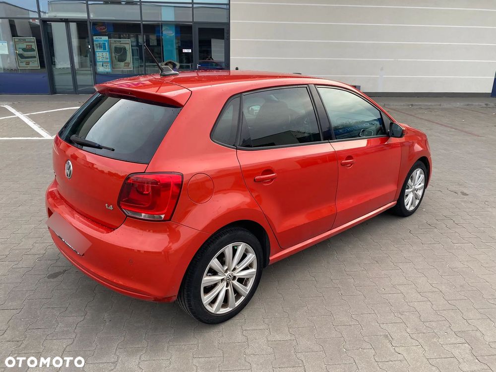 Volkswagen Polo 1.4 16V Highline DSG - 7