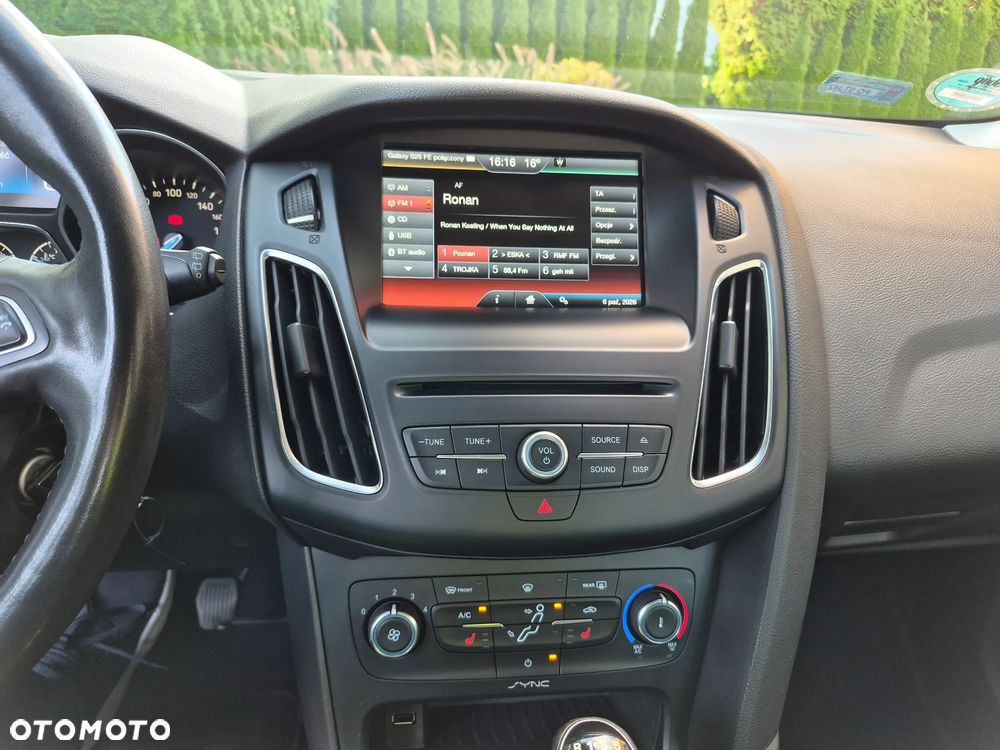 Ford Focus - 23