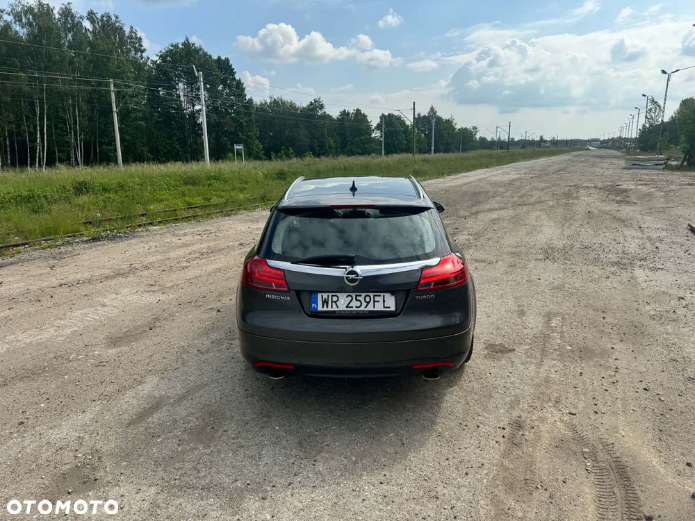 Opel Insignia 1.6 T Sport - 8