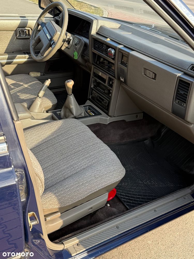 Nissan Laurel 2.8 GL D - 25