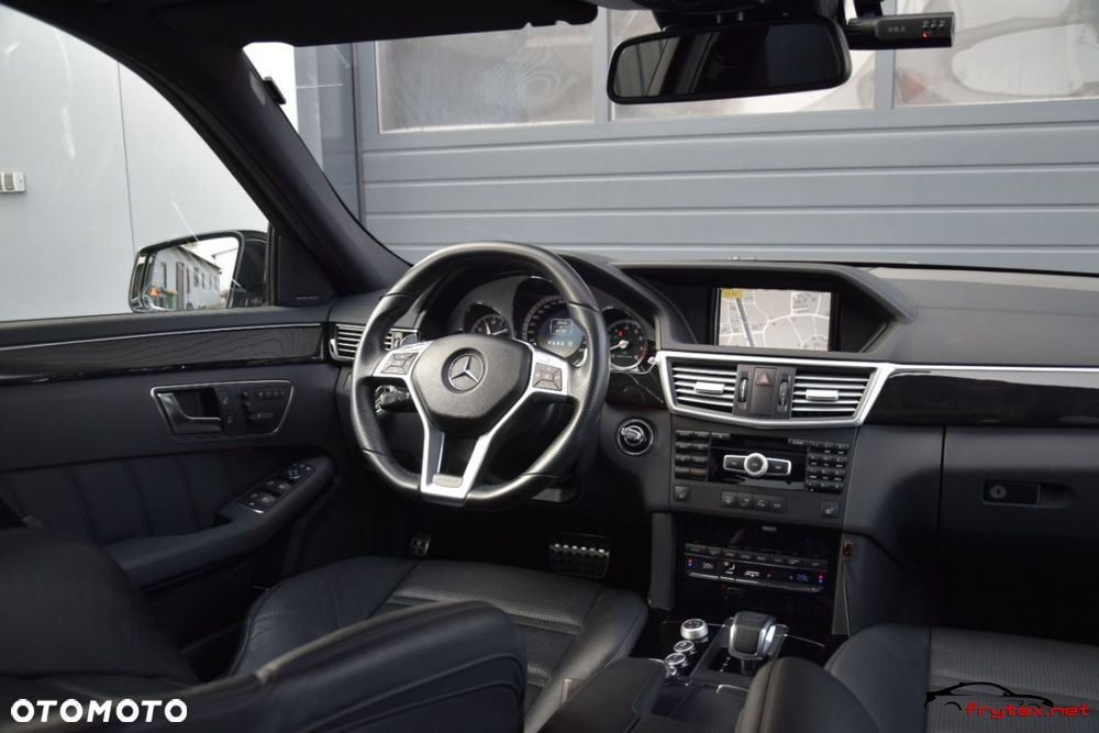 Mercedes-Benz Klasa E - 28