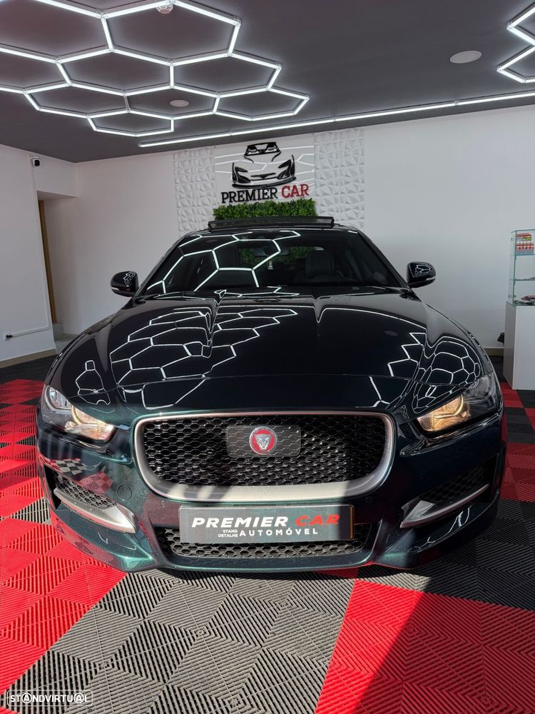 Jaguar XE 2.0 D R-Sport Aut. - 3