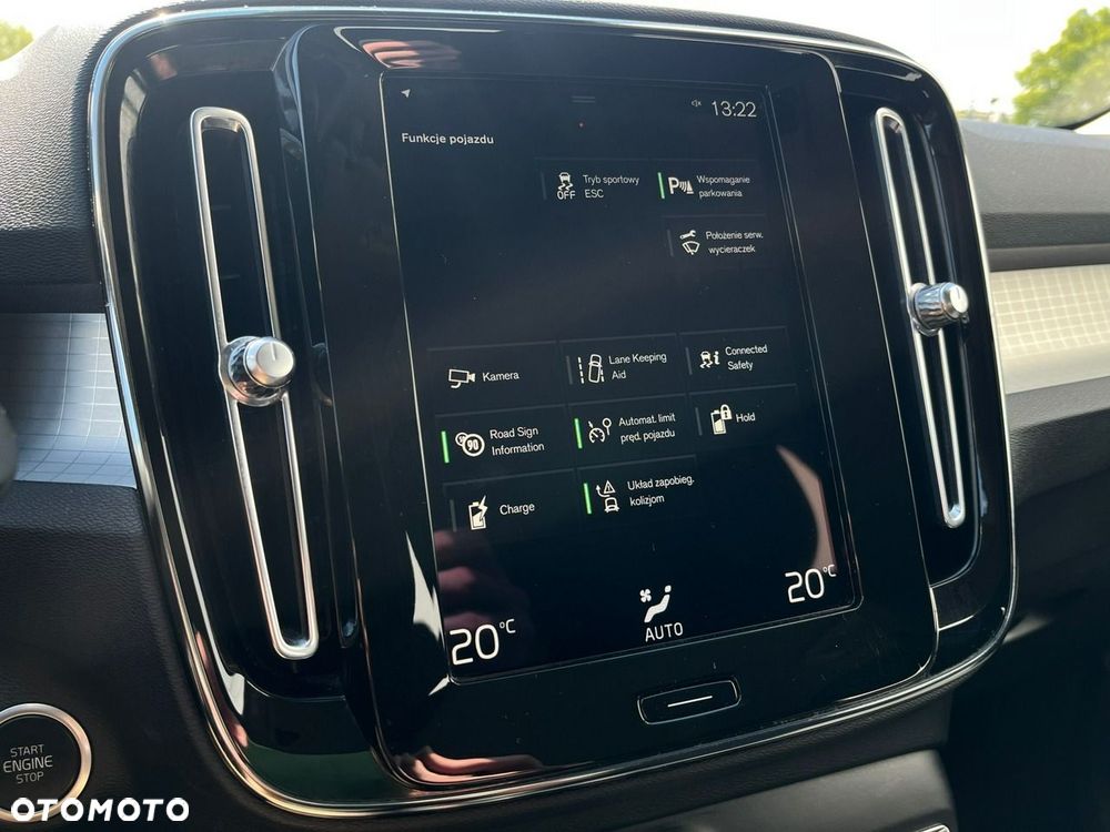 Volvo XC 40 - 29