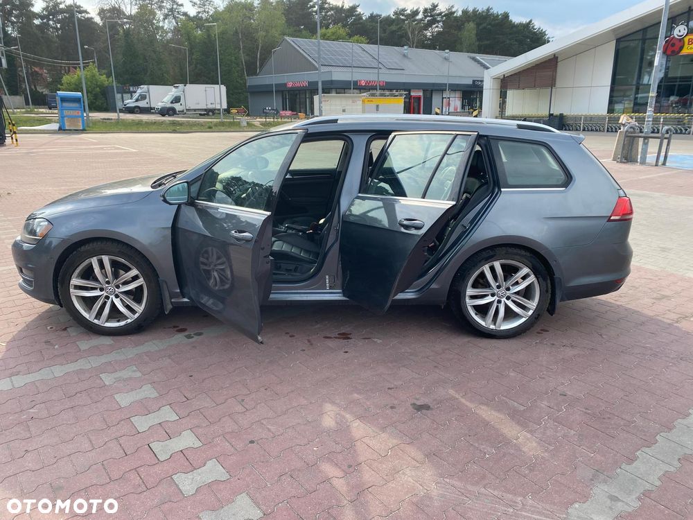 Volkswagen Golf - 9