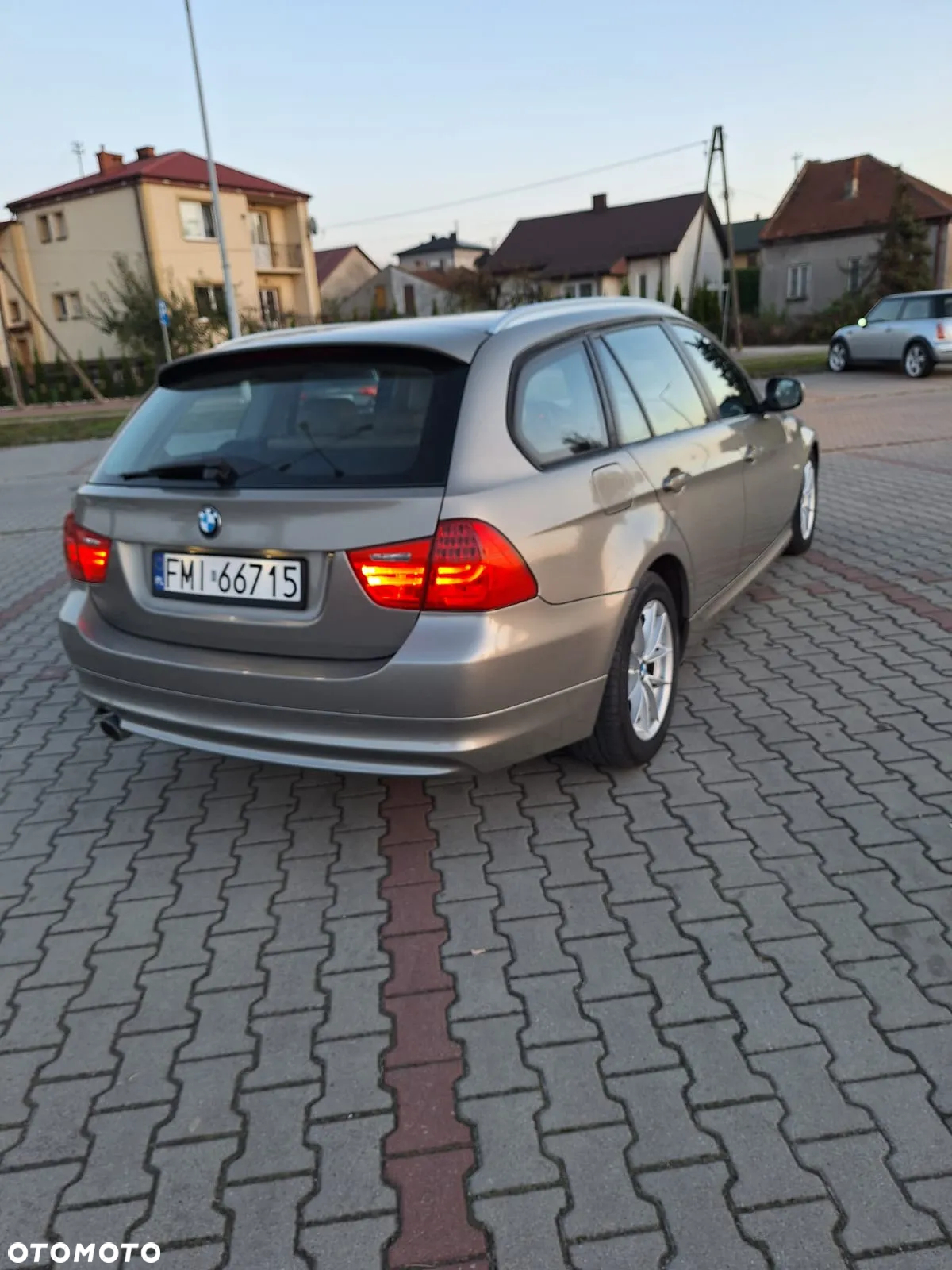 BMW Seria 3 - 10