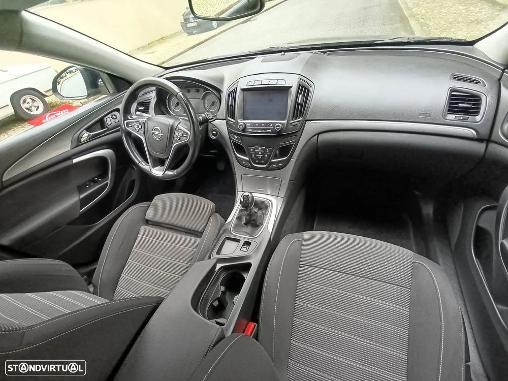 Opel Insignia Sports Tourer 2.0 CDTi Cosmo S/S J17 - 33