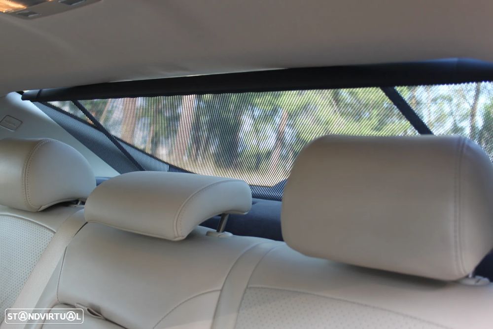 Jaguar XF 3.0 D V6 S Premium Luxury - 35