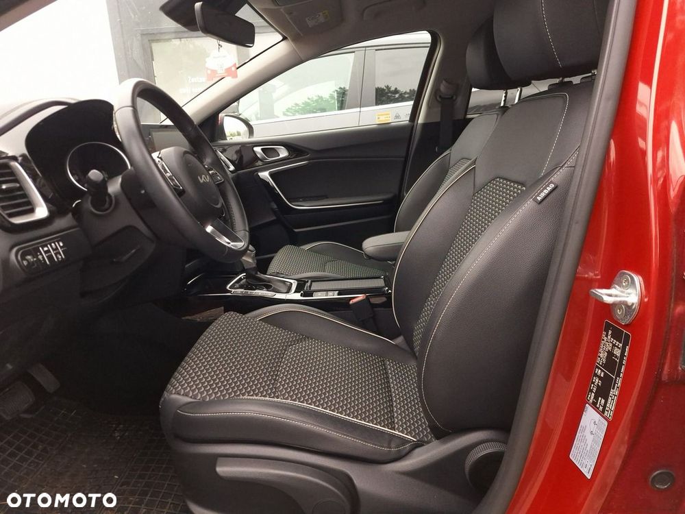 Kia XCeed 1.6 GDI PHEV L DCT - 12