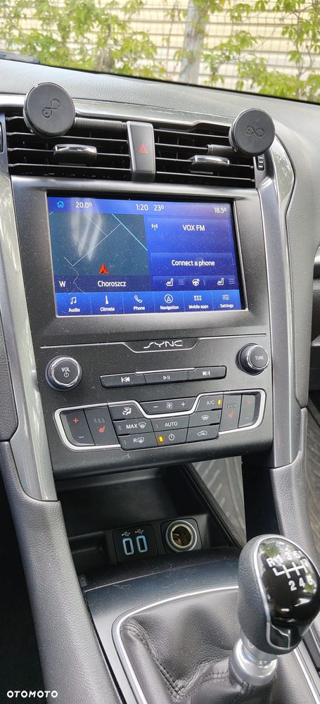 Ford Mondeo - 10