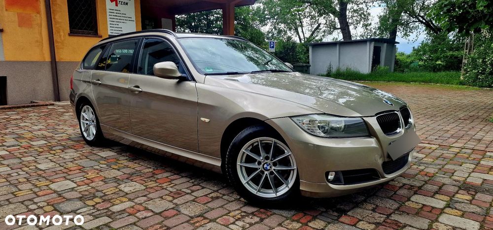 BMW Seria 3 320d DPF Edition Sport - 18