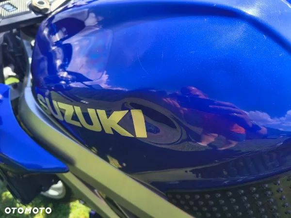 Suzuki SV - 7