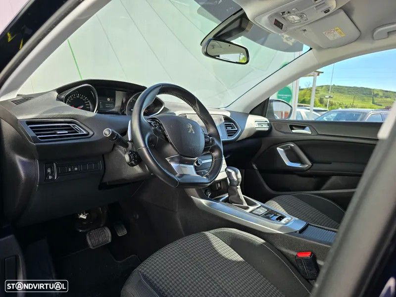 Peugeot 308 SW BlueHDi 130 EAT6 Stop & Start Active - 11