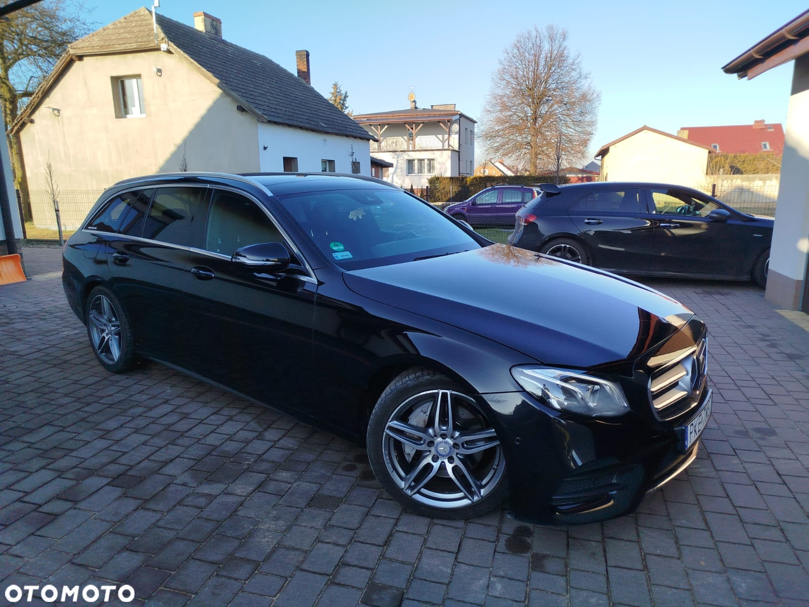 Mercedes-Benz Klasa E 220 d Business Edition 9G-TRONIC - 9