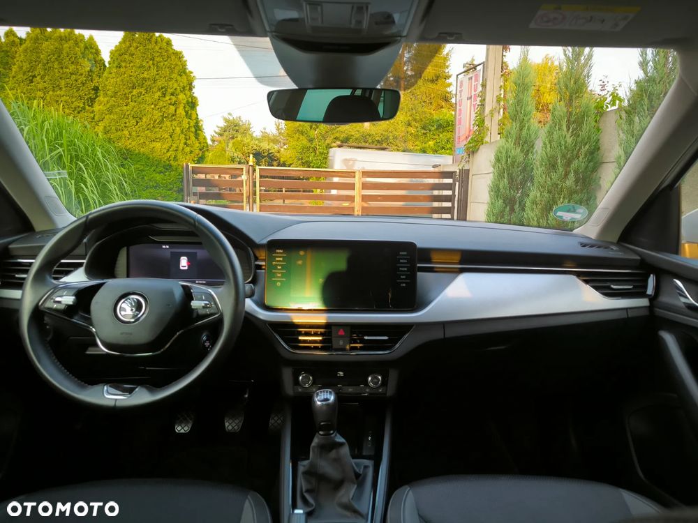 Skoda Kamiq 1.0 TSI Tour - 10