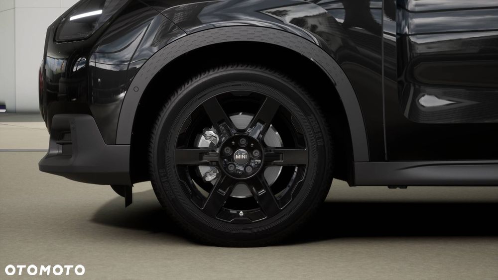 MINI Countryman E 66.5kWh Blackyard - 6