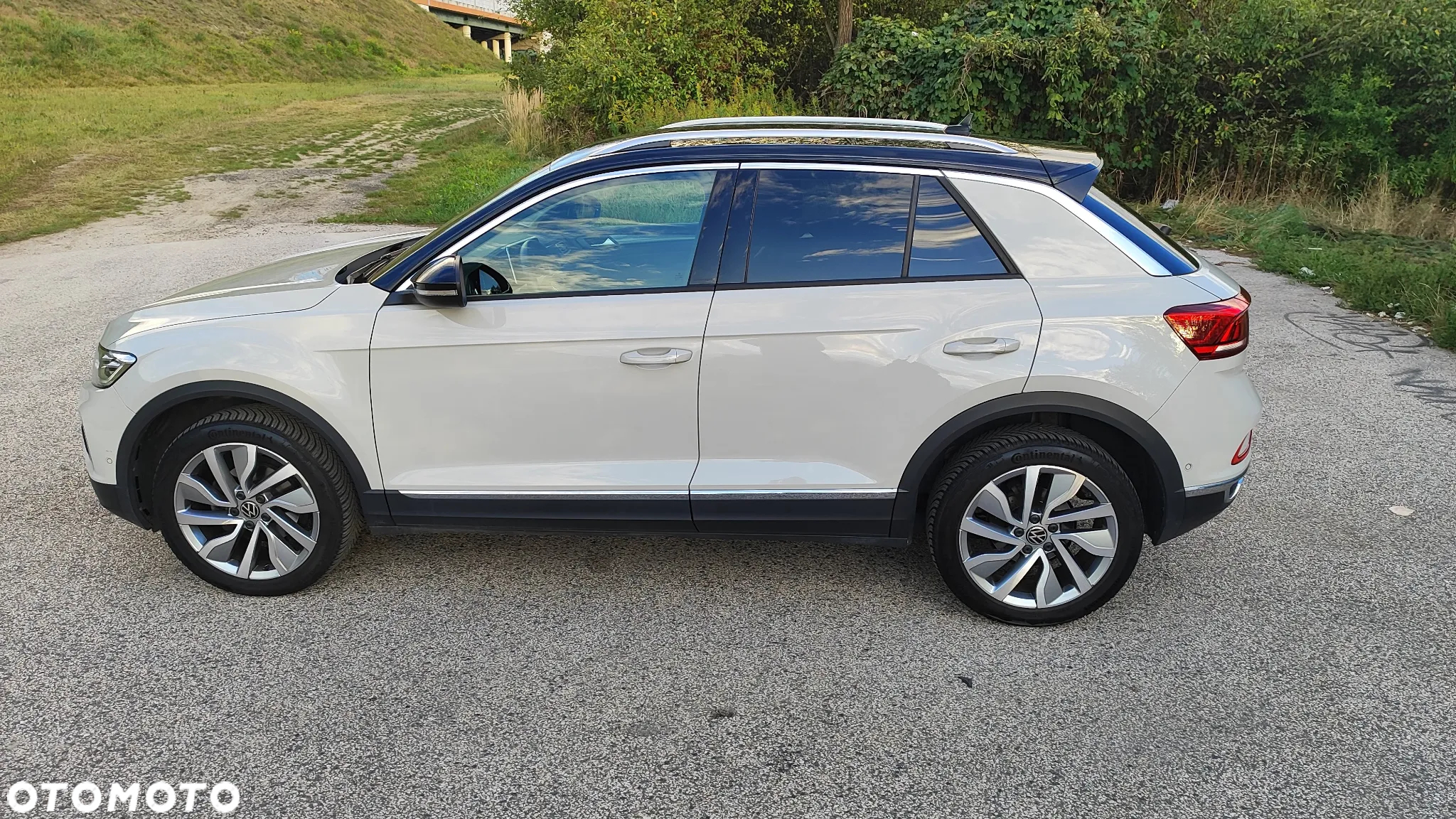 Volkswagen T-Roc 1.5 TSI Style DSG - 5