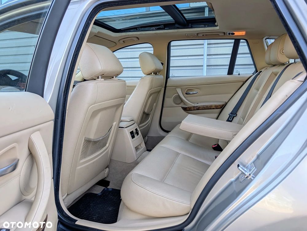 BMW Seria 3 320d DPF Edition Fleet Sport - 15
