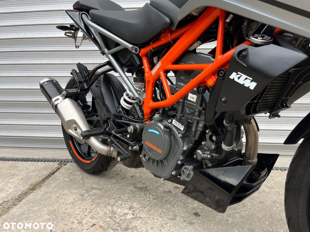 KTM Duke - 25