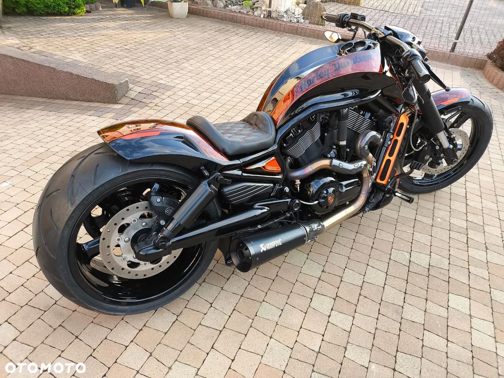 Harley-Davidson V-Rod Muscle - 28
