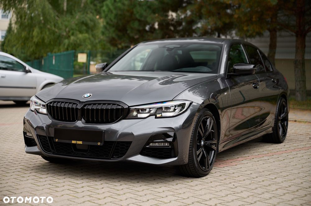 BMW Seria 3 320d xDrive Sport - 9